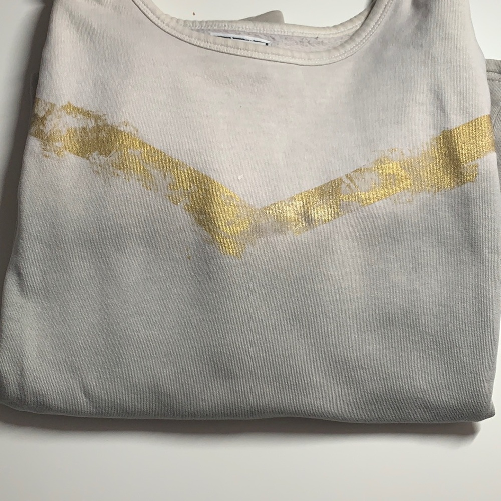 Urban outfitters pullover sweatshirt medium